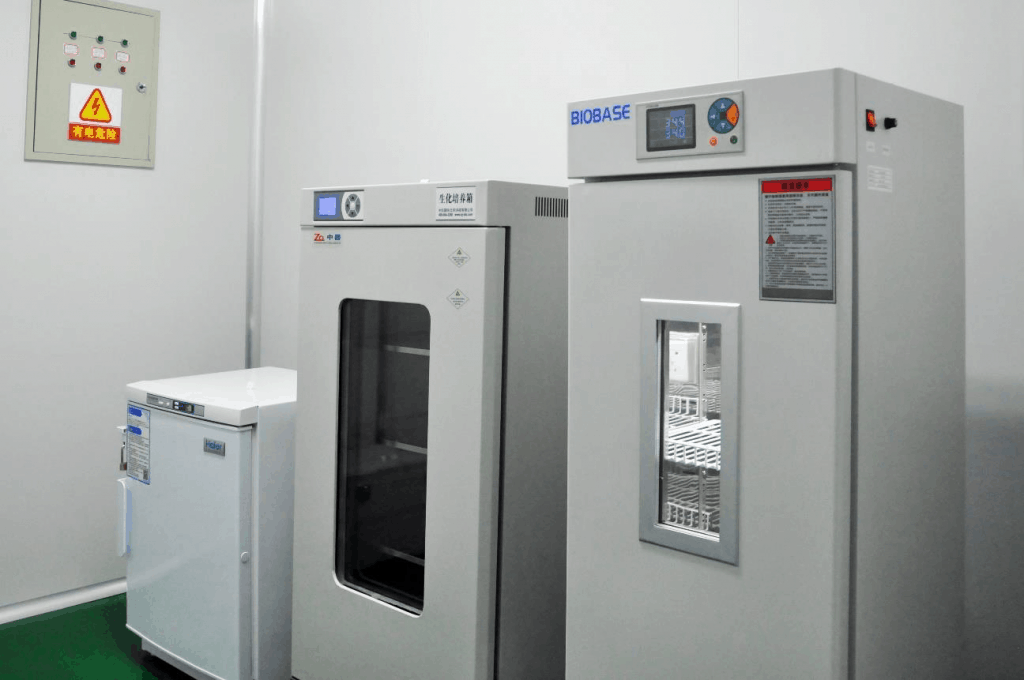 Biochemical Incubator